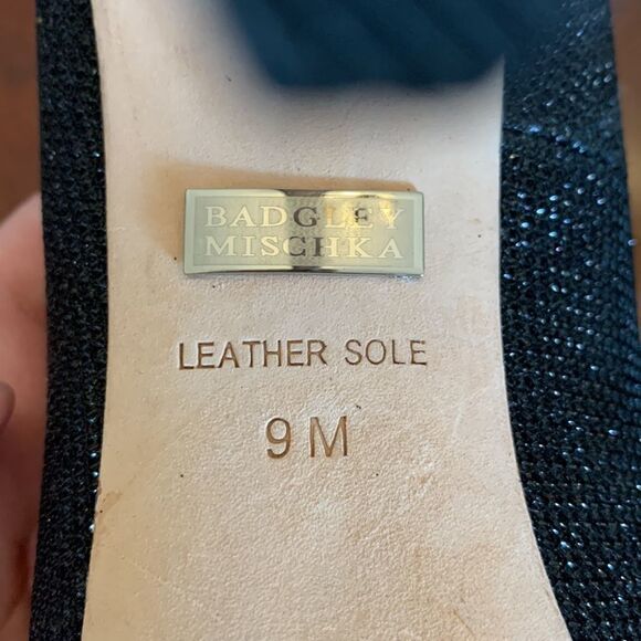 Badgley Mischka Kassidy ll black peep toe 4 1/2” heels Size 9 - Picture 10 of 12